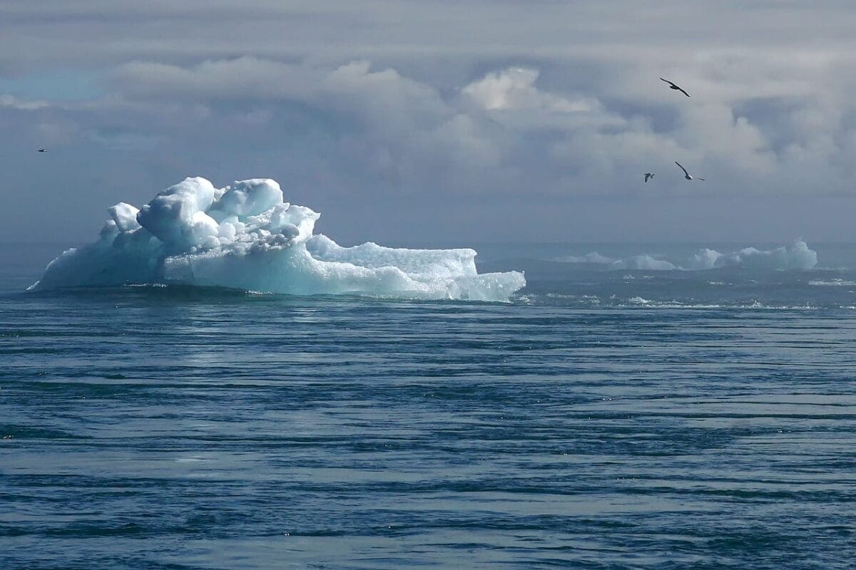 Investors Call for Climate Strategy Vote at UK’s Largest Listed Companies