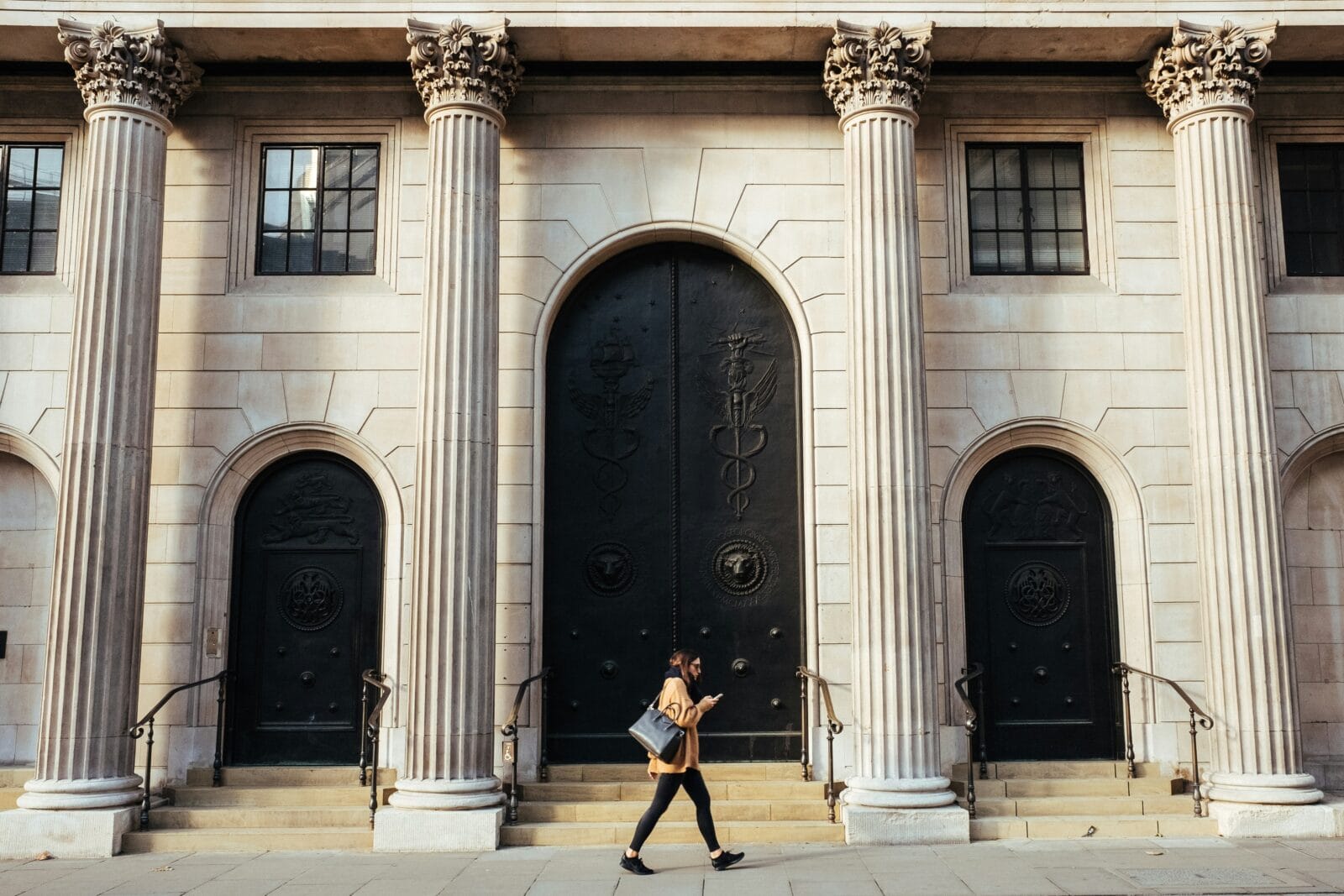 UK interest rates on pause as BoE assesses Budget fallout