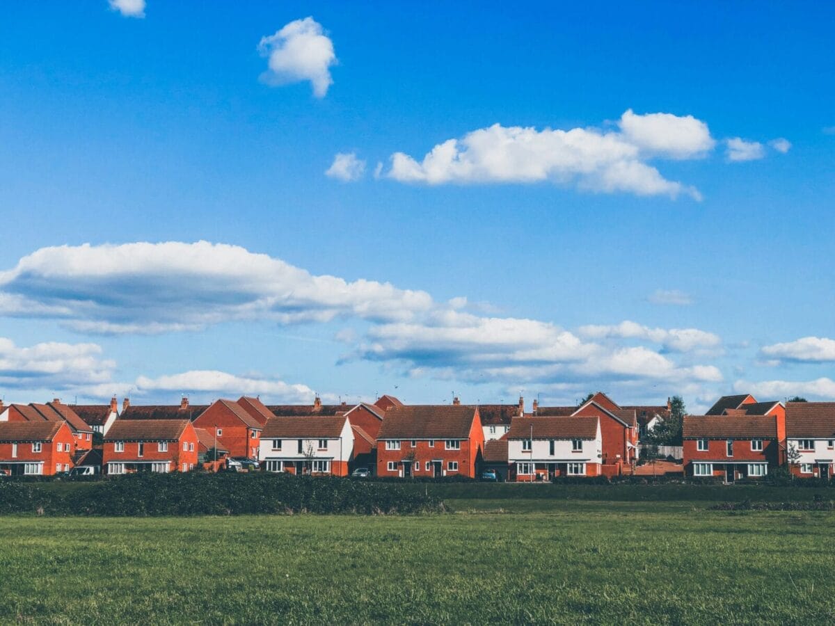 Another UK lender offers for first time buyers – mortgage broker warns of the potential consequences