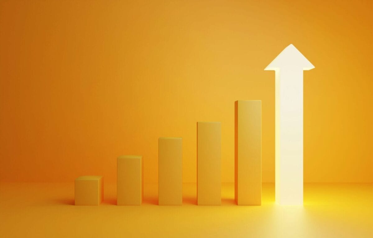 Slight summer slowdown but remortgage searches climb 15.61%