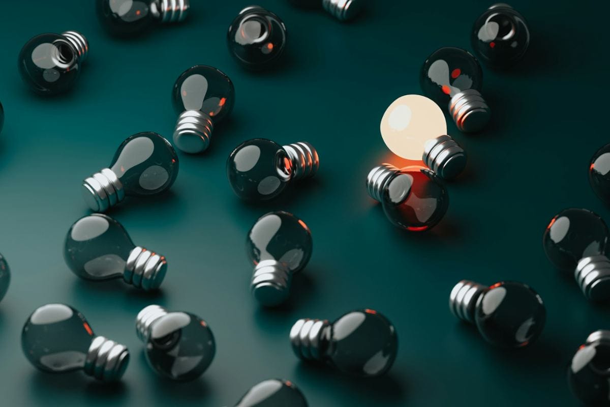 Unsplash - Lightbulb