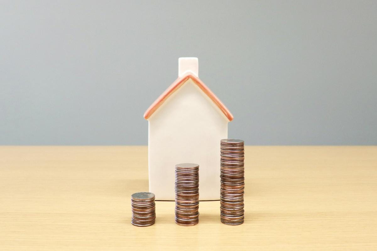 Second-time buyers dominate demand for longer term fixed mortgage deals