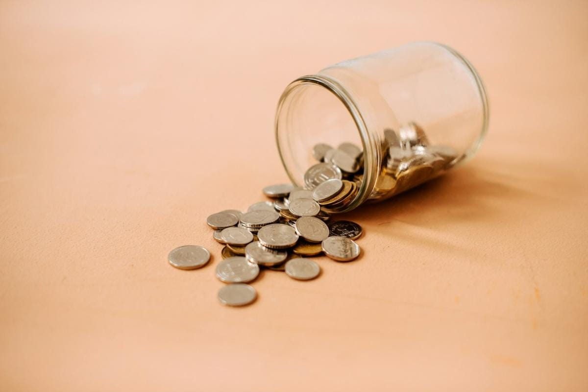 Fixed rate savings rush as savers look to lock in deals, new research shows