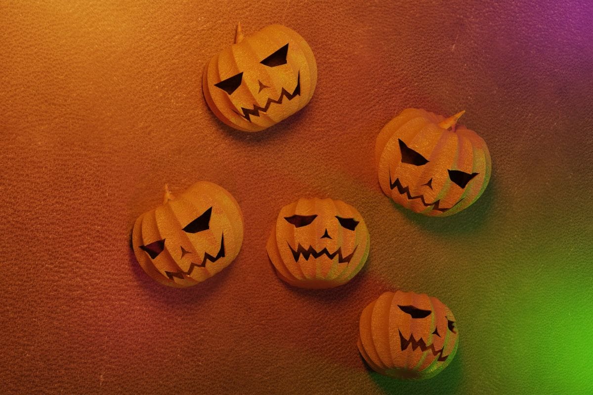 Unsplash - Spooky, Pumpkins