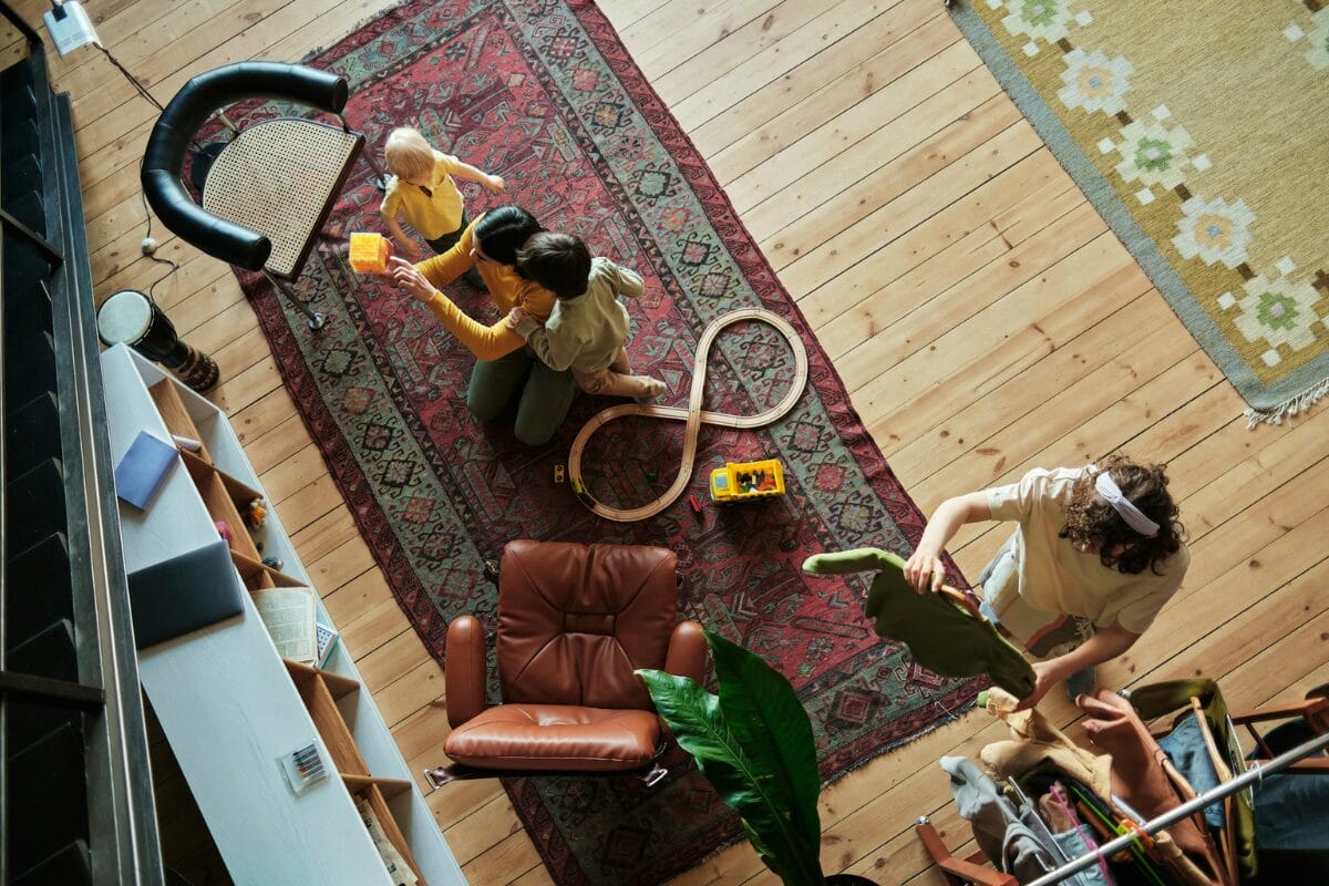 Unsplash - Household, Family